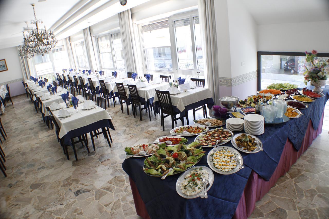 Hotel Adria Bellaria-Igea Marina Exterior photo